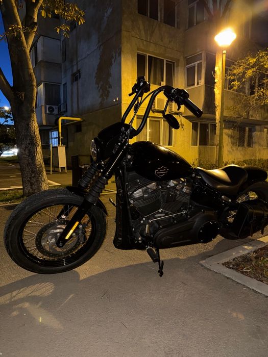 Harley Davidson Softail Street Bob 107 FXBB