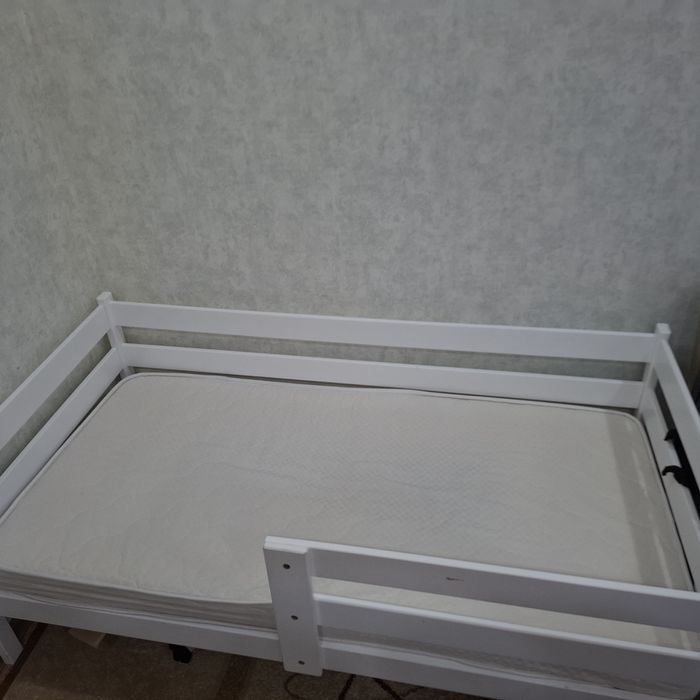 Продам детсеую кровать