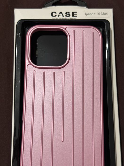 Iphone 16 pro max кейс гръб