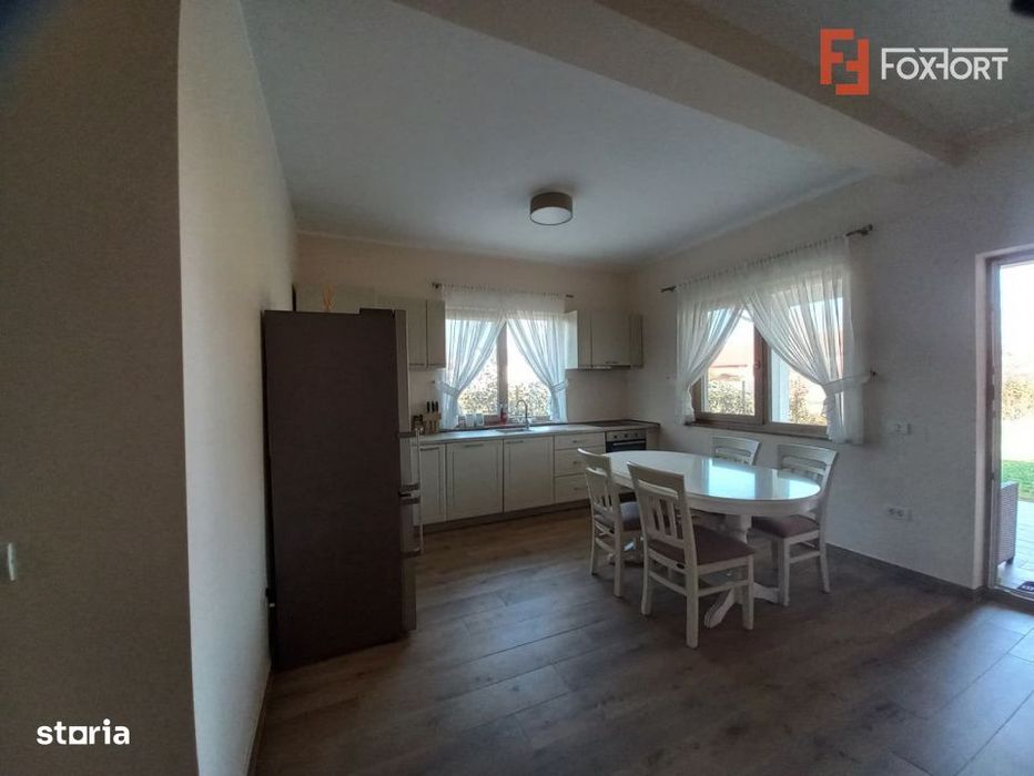 Duplex cu 3 camere si teren de 410 mp de vanzare in Ghiroda
