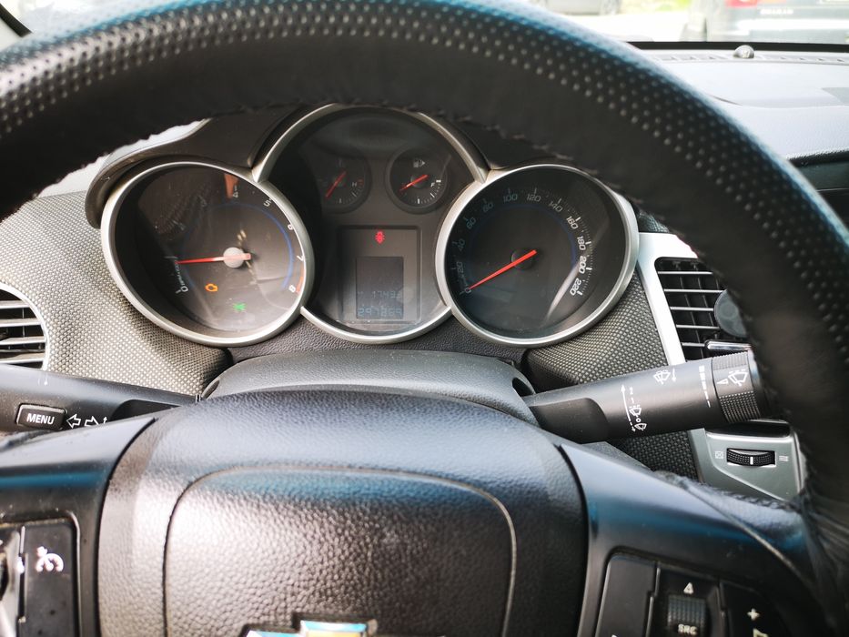 Vând sau schimb Chevrolet cruze 1.8 benzina /GPL2012