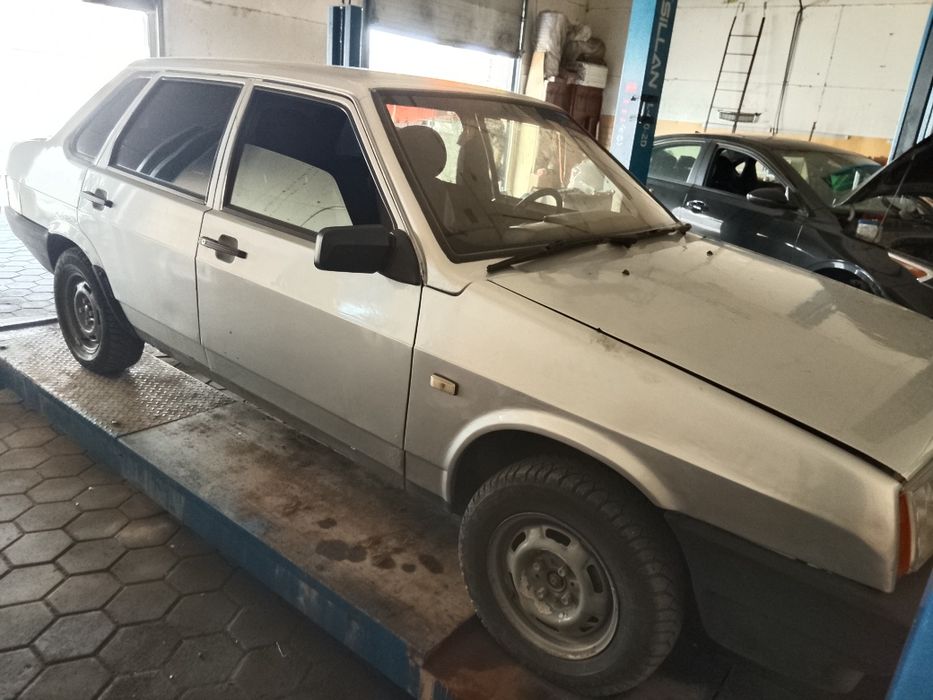 Продам ВАЗ 21099