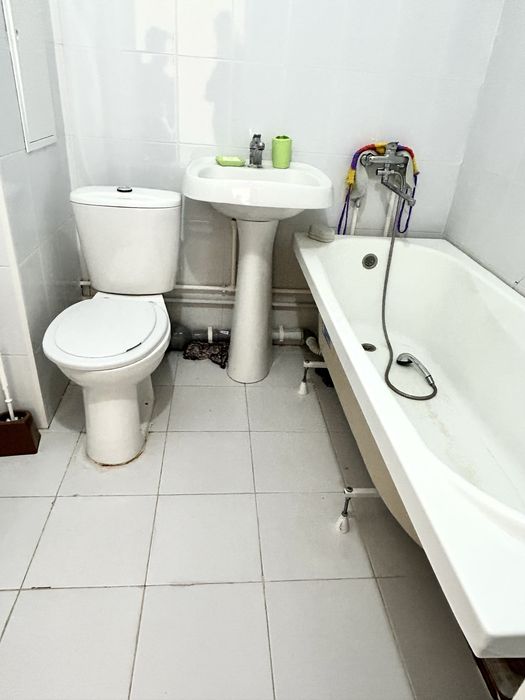 Продается квартира мкр Береке ,дом 10