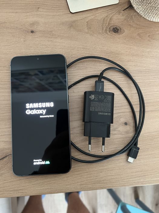 Samsung S23+ като нов