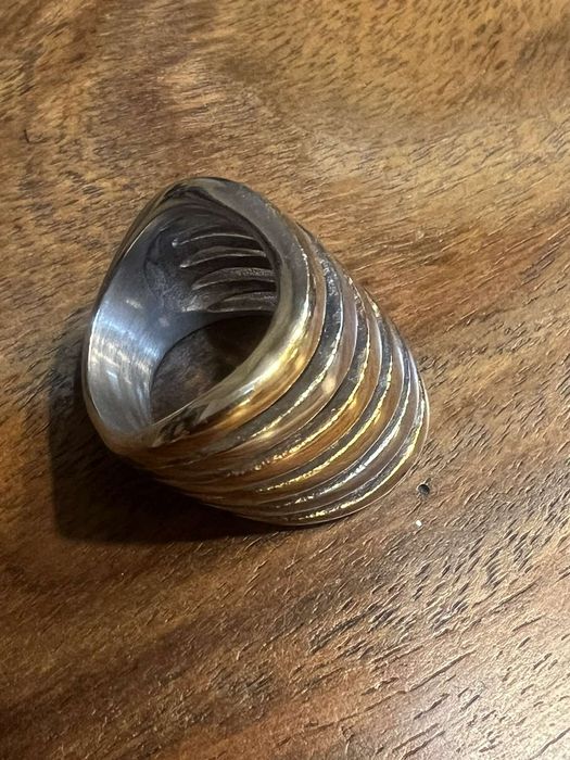 Пръстен два цвята