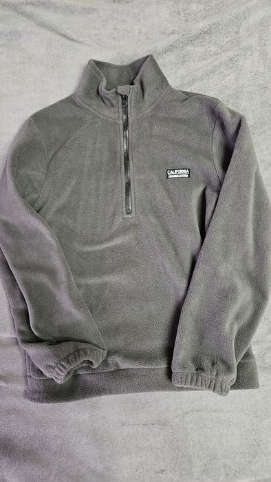 Продам теплый костюм на девочку