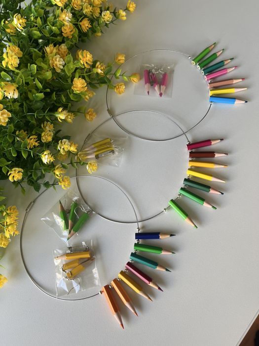 Set creioane colorate