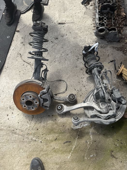 Шенкели главини носачи бмв г20 г21 г22 г26 bmw g20 g21 g22 g2 окачване