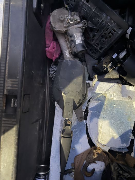 Запчасти на 202 мерседес