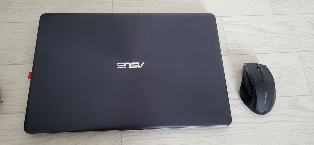 Ноутбук сатылады Asus X542U