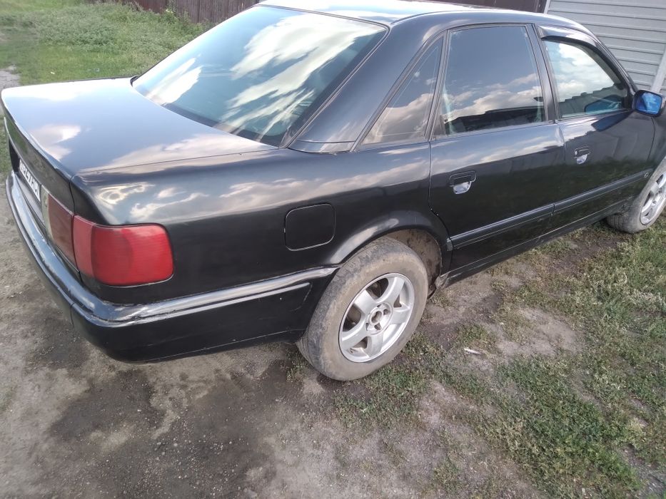 Продам ауди 100 с4