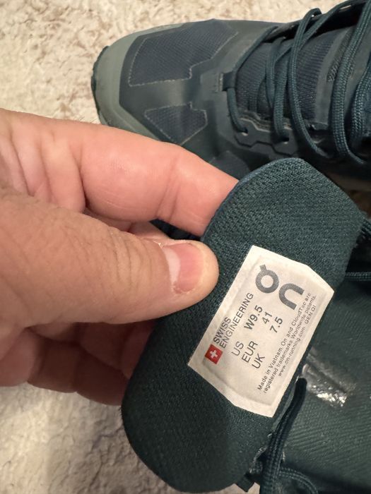 Adidasi On Running Cloudventure Waterproof originali