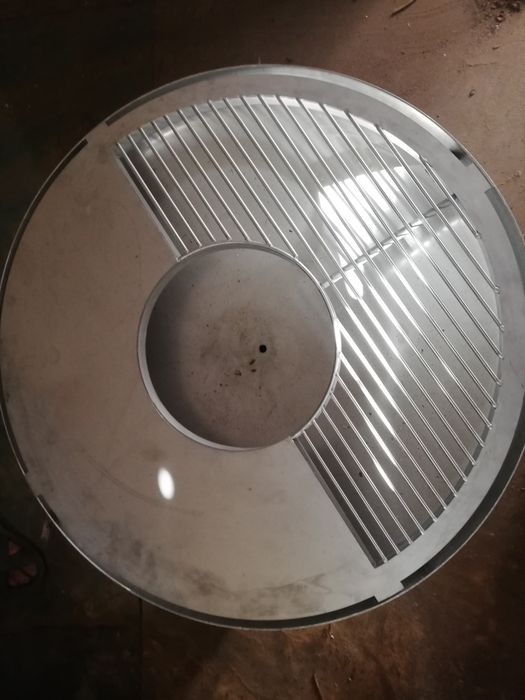 Иноксов парти _грил