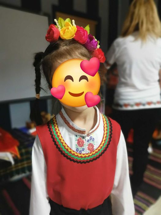 Народна носия за момиче 7-8 г.