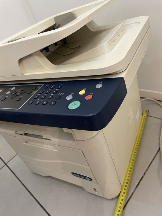 Multifunctional Laser monocrom copiator imprimanta