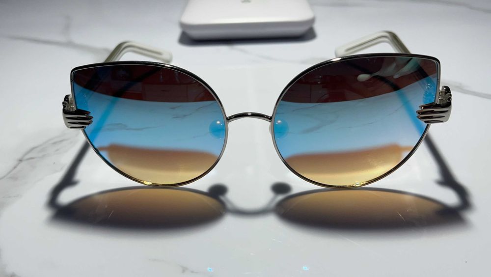 Продаются женские очки