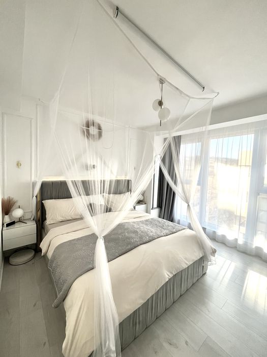 Apartament cu 2 camere, ultrafinisat, la cheie + terasa de 9 mp