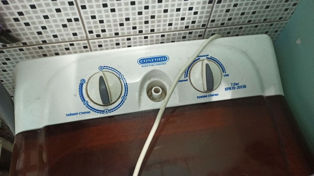 Продаётся стиральная машина полуавтомат