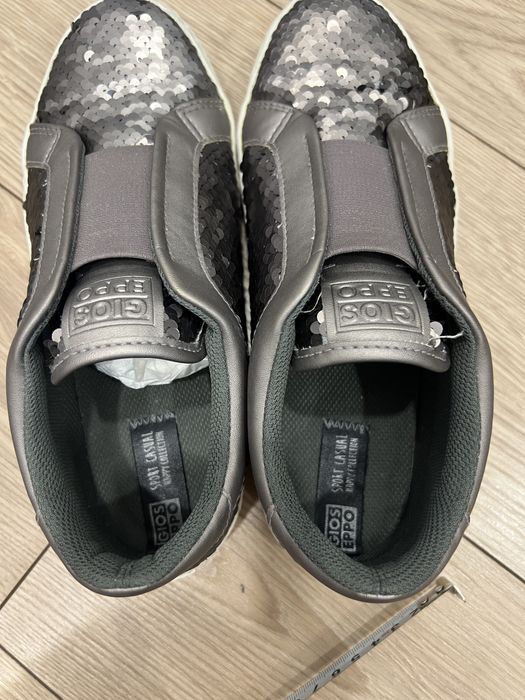 Продам женские мокасины 37 р.