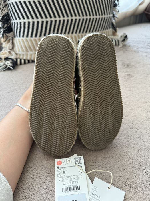 ZARA Детски велурени еспадрили р-р 26