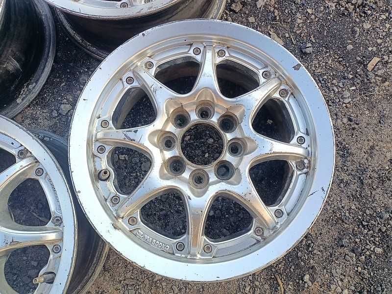 Продам легкосплавные диски на ВАЗ