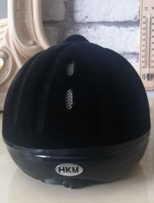 Каска за конна езда