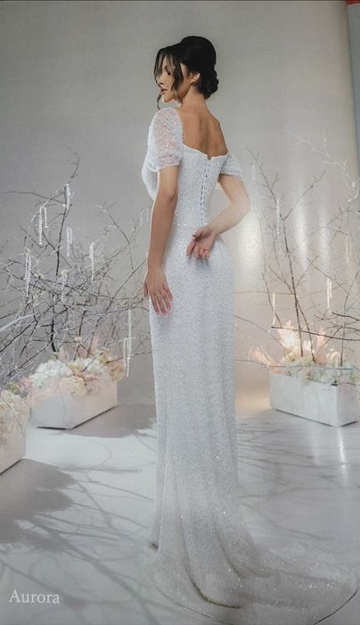 Rochie mireasa strălucitoare Set complet