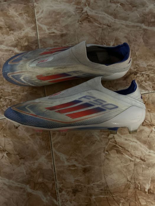 Бутонки първа класа f50