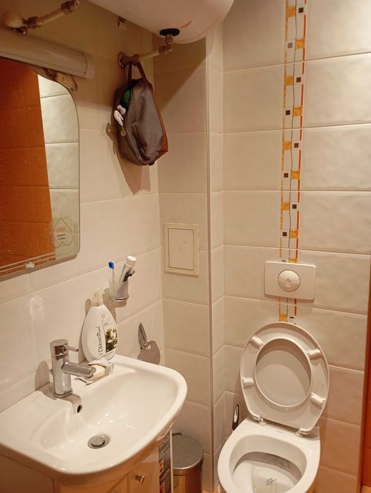 Дава се под наем Двустаен апартамент в Разлог - 65 кв.м за 214.2 € - Снимка #3