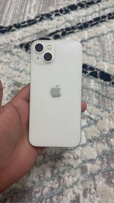 Iphone 13 Б/У. Без ремонта,аккумулятор 79%