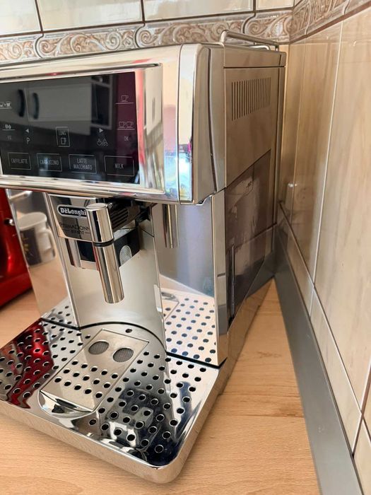 Espressor DeLonghi PrimaDonna Avant