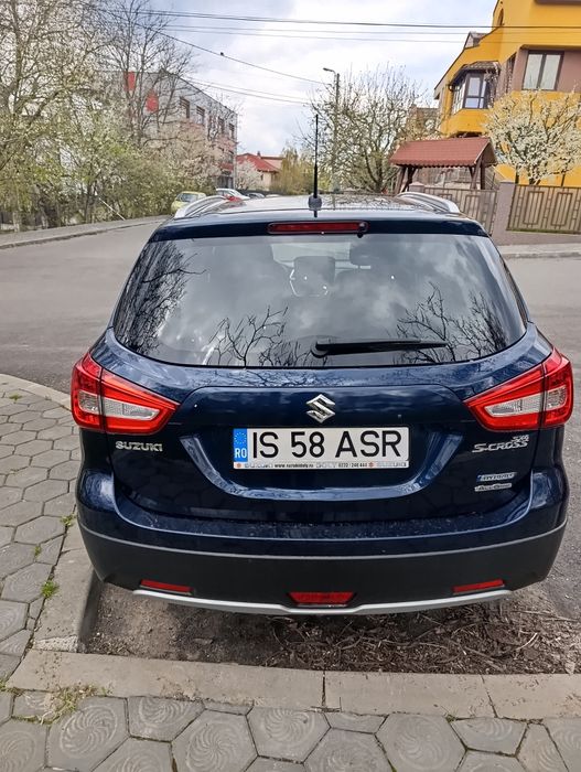 Suzuki S-Cross 4x4, manuala, mild hybrid