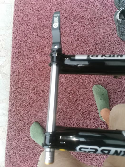 Въздушна вилка Suntour XCR32-air LO-R