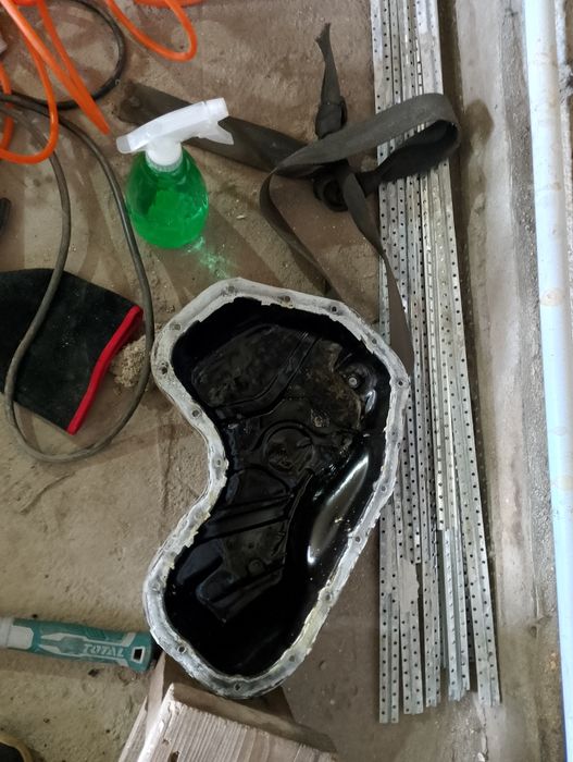 Продам мотор по запчастям