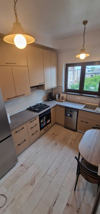 Ofer spre inchiriere apartament in Constanta, Piata Ovidiu, Cazino