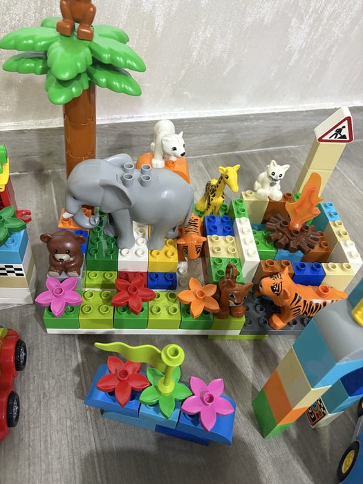 Seturi Lego Duplo in stare impecabila apx.400 piese