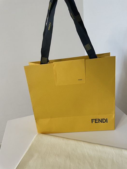 Брендовый пакет и пыльник Fendi