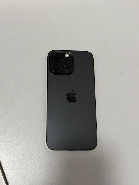 Iphone 16 Pro Max, 1 TB, liber de retea