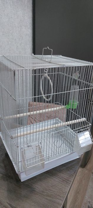Продам клетку для птиц