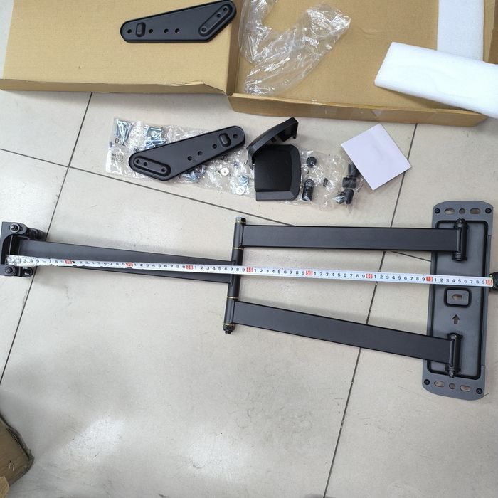 Угловой кронштейн для телевизора 80см длину   от32_до60