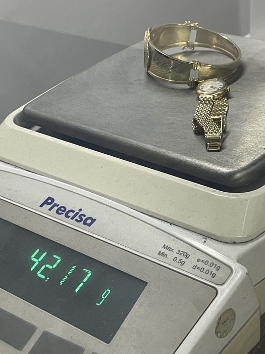 Vind bratara din aur si ceas din aur de femei sint noi de 14 k 420 lei gramul