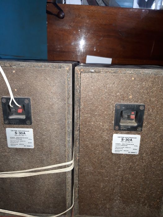 Продам колонки радиотехника