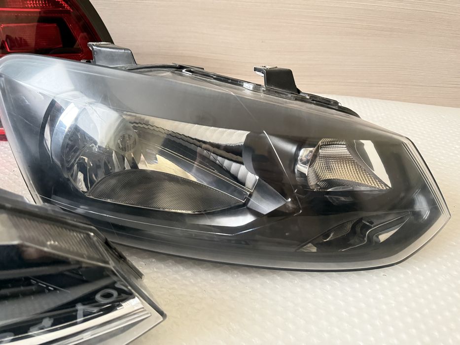 Фар десен и стоп ляв VW Polo Фолксваген Поло различни видове