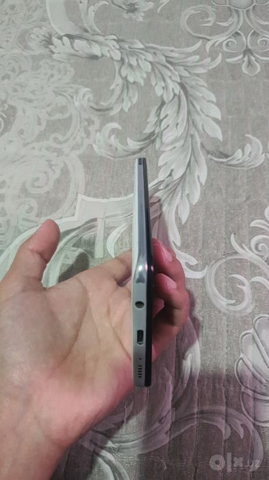 Samsung A30 holati yaxshi