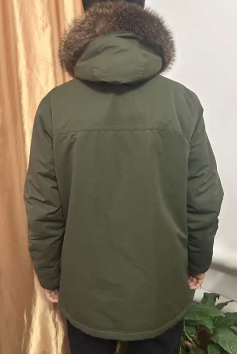 Продам зимнюю куртку