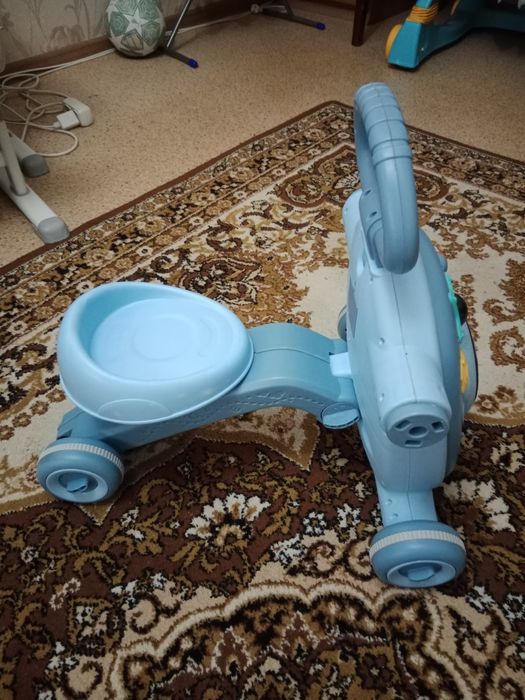 Продам ходунки,коляску,толокар , велосипед