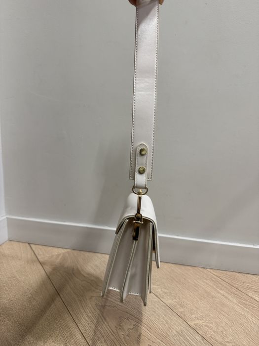 Сумка в цвете айвори , новая