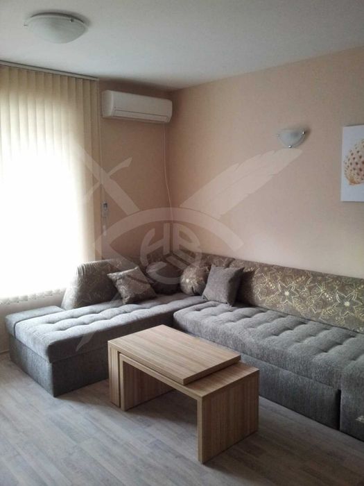 Дава се под наем Двустаен апартамент в с. Левски, Област Варна - 75 кв.м за 500 € - Снимка #2