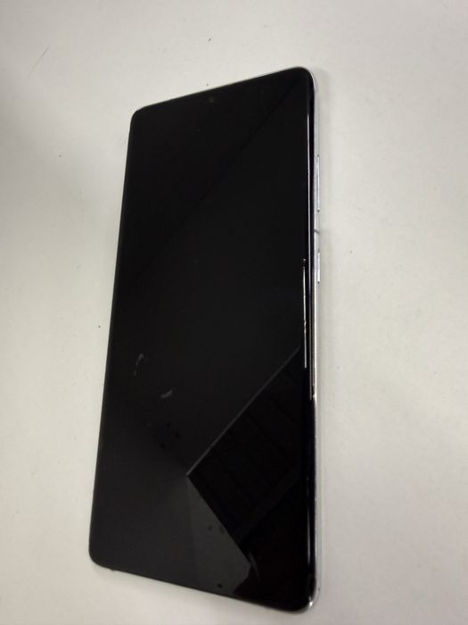 Продам Samsung s21 Ultra 12/128