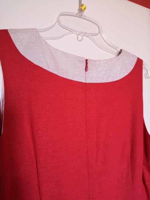 Vând rochie din în, mărimea 42